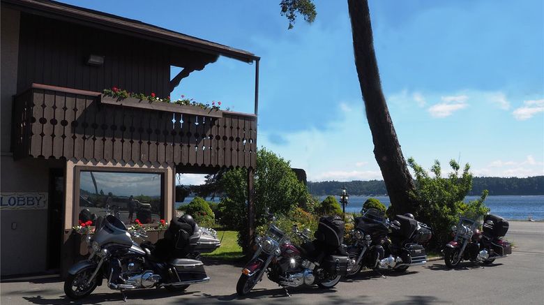 <b>Ramada by Wyndham Campbell River Exterior</b>. Images powered by <a href="https://iceportal.shijigroup.com/" title="IcePortal" target="_blank">IcePortal</a>.