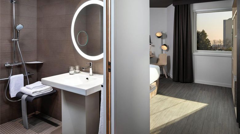 <b>INNSIDE Paris Charles de Gaulle Room</b>. Images powered by <a href="https://iceportal.shijigroup.com/" title="IcePortal" target="_blank">IcePortal</a>.