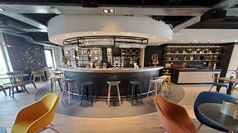 <b>Campanile Fontainebleau Restaurant</b>. Images powered by <a href="https://iceportal.shijigroup.com/" title="IcePortal" target="_blank">IcePortal</a>.