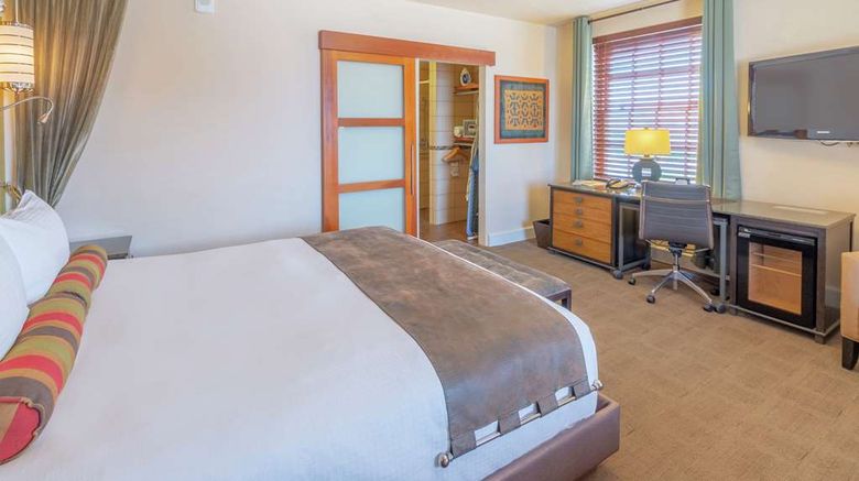 <b>Hotel Andaluz-Curio Collection by Hilton Room</b>. Images powered by <a href="https://iceportal.shijigroup.com/" title="IcePortal" target="_blank">IcePortal</a>.