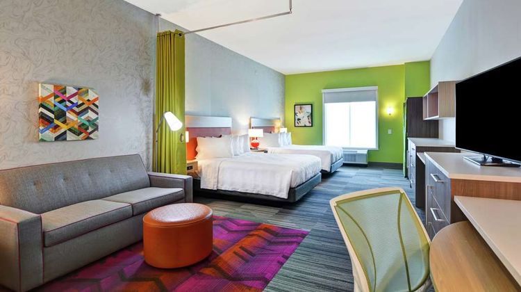 Home2 Suites Charleston West Ashley Room