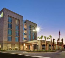 Home2 Suites Charleston West Ashley Exterior