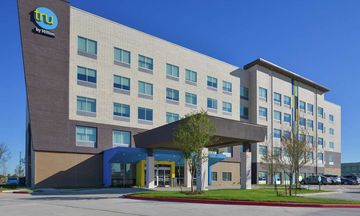 Tru by Hilton Coppell DFW Airport North