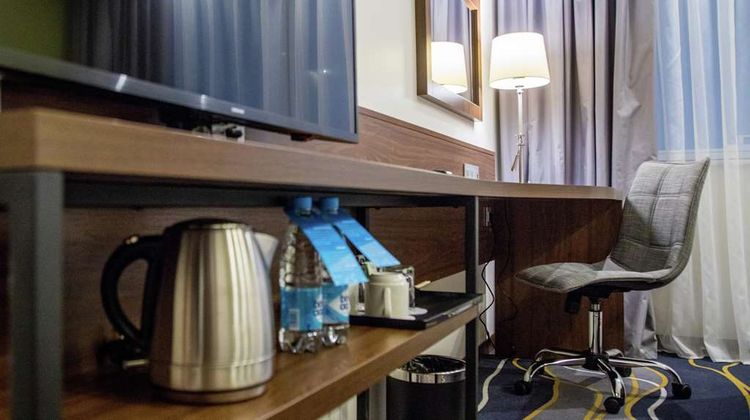Hampton by Hilton, Brest Room