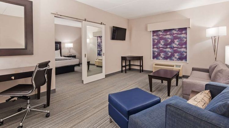 Best Western Plus Wilkes Barre-Airport Suite