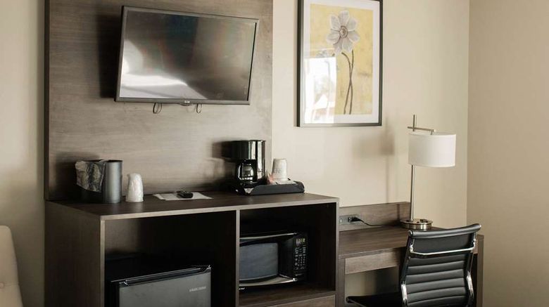 <b>Travelodge by Wyndham Escanaba Room</b>. Images powered by <a href="https://iceportal.shijigroup.com/" title="IcePortal" target="_blank">IcePortal</a>.