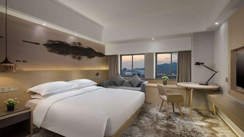<b>Ramada Encore Wyndham Huzhou Room</b>. Images powered by <a href="https://iceportal.shijigroup.com/" title="IcePortal" target="_blank">IcePortal</a>.