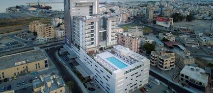 Radisson Blu Hotel Larnaca Exterior
