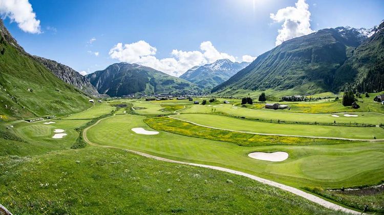 Radisson Blu Hotel Reussen, Andermatt Golf