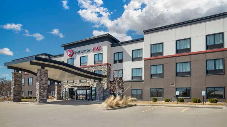 Best Western Plus La Crescent Event Cntr Exterior. Images powered by <a href="https://iceportal.shijigroup.com" target="_blank" rel="noopener">Ice Portal</a>.