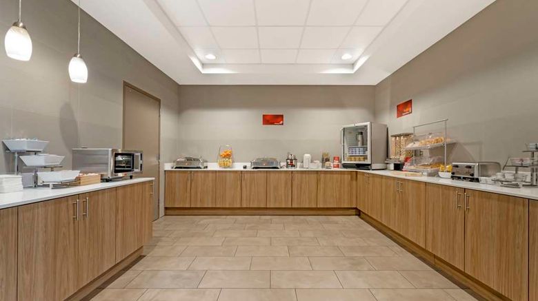 <b>Best Western Plus La Crescent Event Cntr Restaurant</b>. Images powered by <a href="https://iceportal.shijigroup.com/" title="IcePortal" target="_blank">IcePortal</a>.