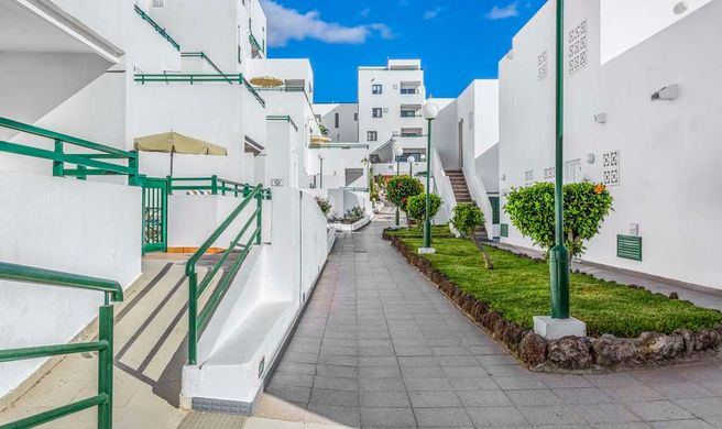 Sunset Bay Club Exterior