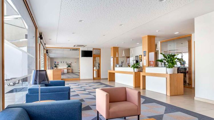 Sunset Bay Club Lobby