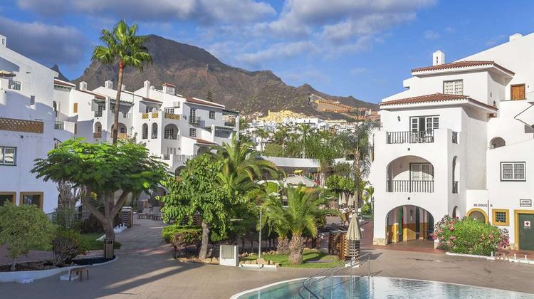 Sunset Harbour Club Exterior
