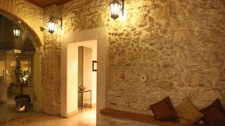 <b>Solar do Castelo Ballroom</b>. Images powered by <a href="https://iceportal.shijigroup.com/" title="IcePortal" target="_blank">IcePortal</a>.