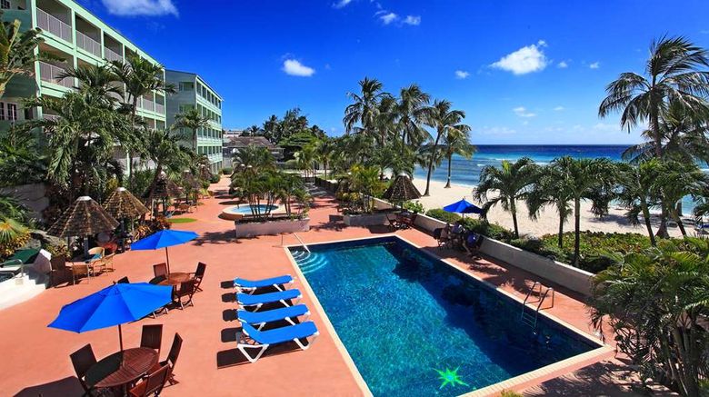 <b>Coconut Court Beach Hotel Pool</b>. Images powered by <a href="https://iceportal.shijigroup.com/" title="IcePortal" target="_blank">IcePortal</a>.