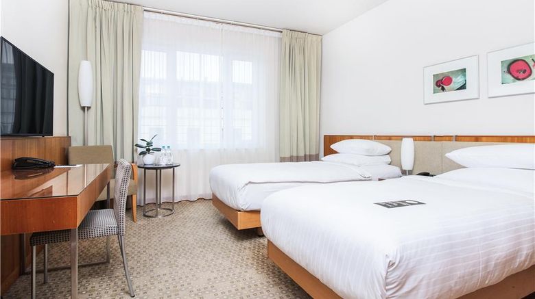 <b>K+K Hotel Central Room</b>. Images powered by <a href="https://iceportal.shijigroup.com/" title="IcePortal" target="_blank">IcePortal</a>.