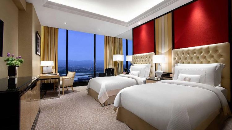 The Trans Luxury Hotel Room