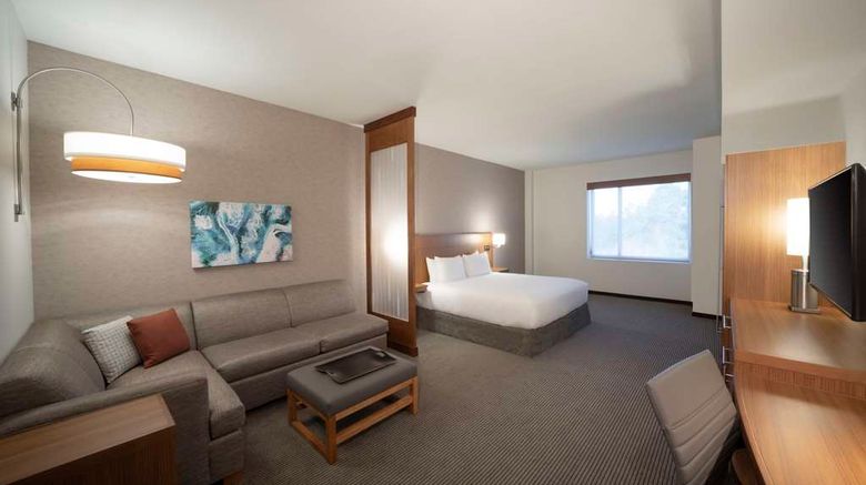 <b>Hyatt Place Sandestin at Grand Blvd Room</b>. Images powered by <a href="https://iceportal.shijigroup.com/" title="IcePortal" target="_blank">IcePortal</a>.