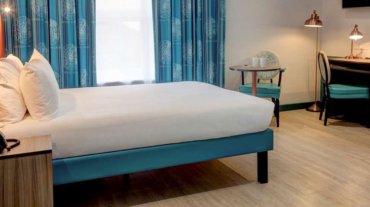 Best Western London Queens Crystal Palac Room