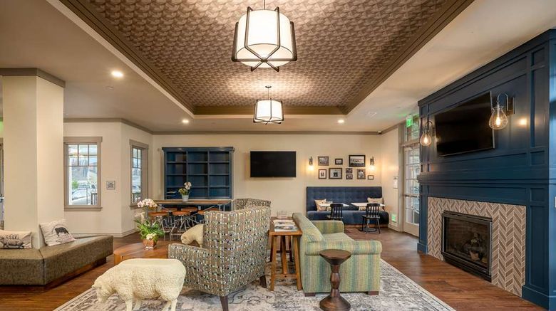 <b>The Agrarian Hotel, BW Signature Coll Lobby</b>. Images powered by <a href="https://iceportal.shijigroup.com/" title="IcePortal" target="_blank">IcePortal</a>.