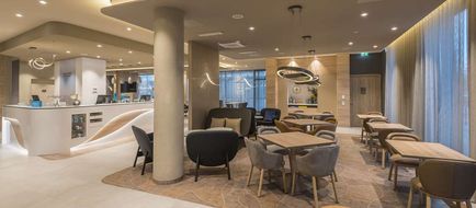 Hampton by Hilton Frankfurt Airport Lobby