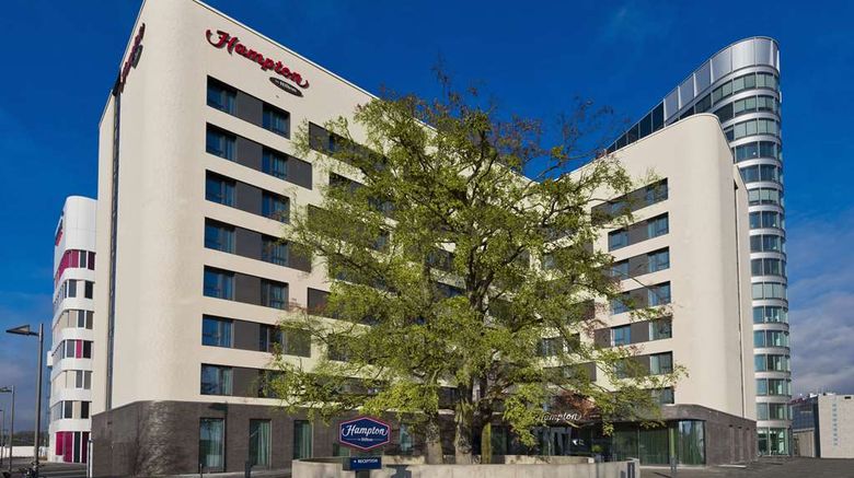 Hampton by Hilton Frankfurt Airport Exterior. Images powered by <a href="https://iceportal.shijigroup.com" target="_blank" rel="noopener">Ice Portal</a>.