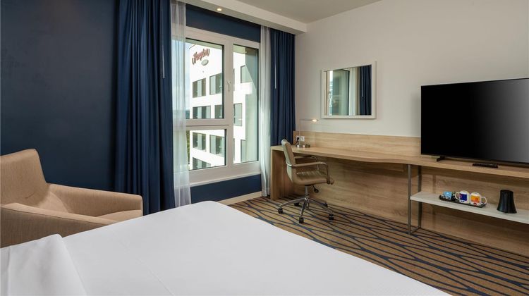 Hampton by Hilton Frankfurt Airport Room