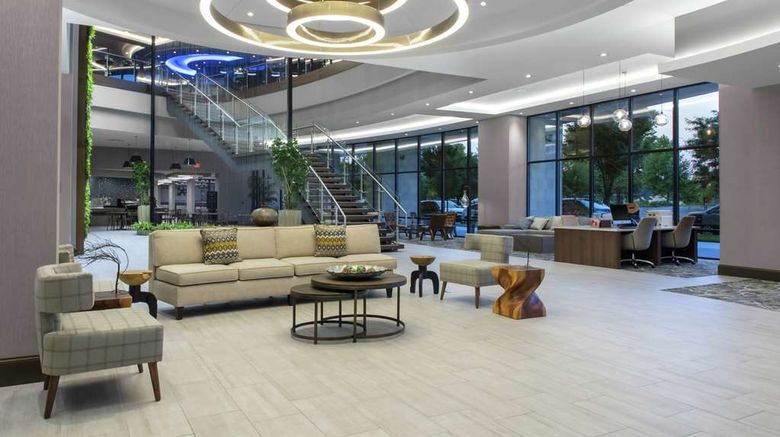<b>Embassy Suites Grand Rapids Downtown Lobby</b>. Images powered by <a href="https://iceportal.shijigroup.com/" title="IcePortal" target="_blank">IcePortal</a>.