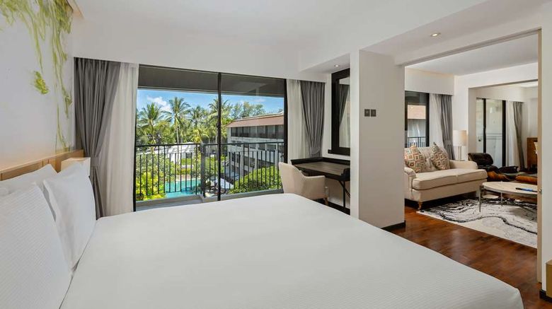 <b>DoubleTree by Hilton Phuket Banthai Room</b>. Images powered by <a href="https://iceportal.shijigroup.com/" title="IcePortal" target="_blank">IcePortal</a>.