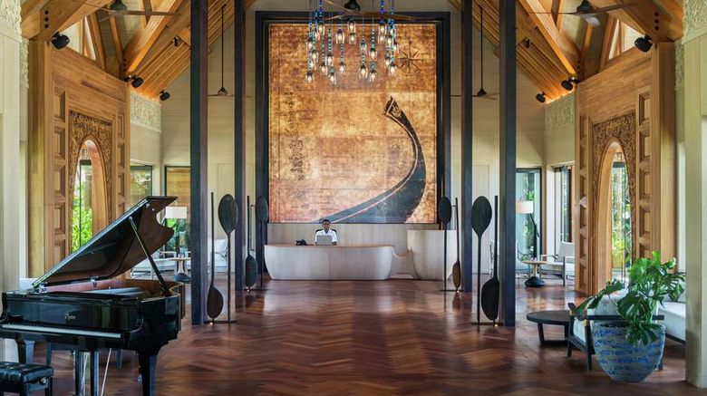 <b>Waldorf Astoria Maldives Ithaafushi Lobby</b>. Images powered by <a href="https://iceportal.shijigroup.com/" title="IcePortal" target="_blank">IcePortal</a>.