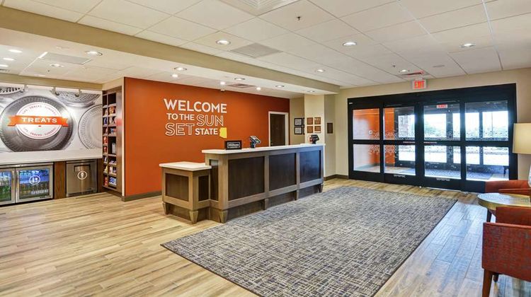 Hampton Inn & Suites Tucson Marana Lobby