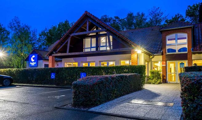 Comfort Hotel Lille Lomme Exterior