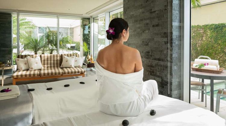Naples Grande Beach Resort Spa