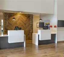 Best Western Plus Elizabethtown Inn Stes Lobby