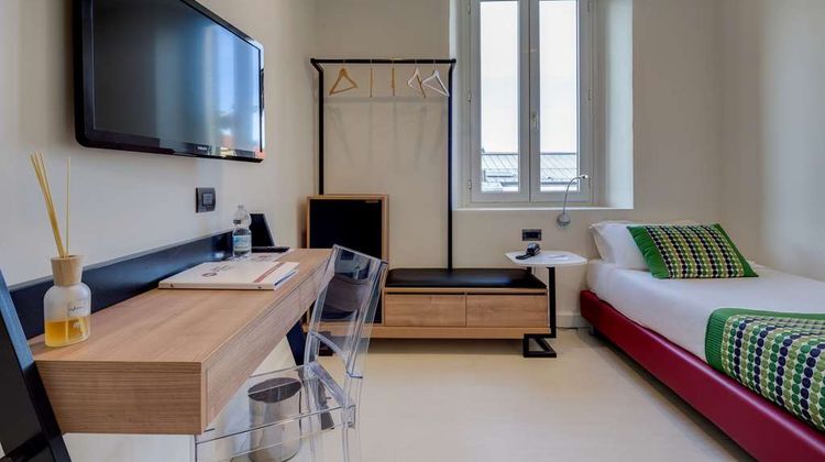 Best Western Plus Royal Superga Hotel Room