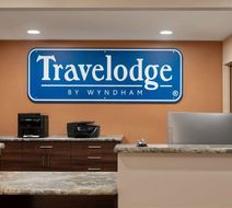 Travelodge by Wyndham Pincher Creek Lobby
