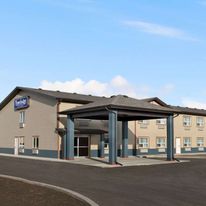Travelodge by Wyndham Pincher Creek