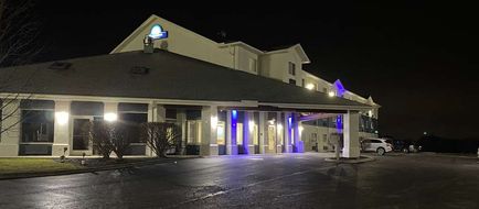 Days Inn by Wyndham Batavia Exterior