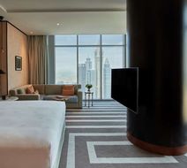 Waldorf Astoria DIFC Room
