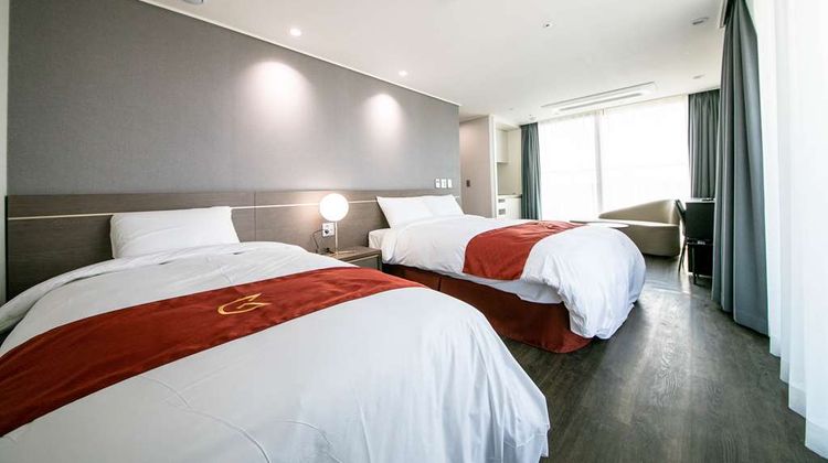 Golden Tulip Essential Namgang Suite