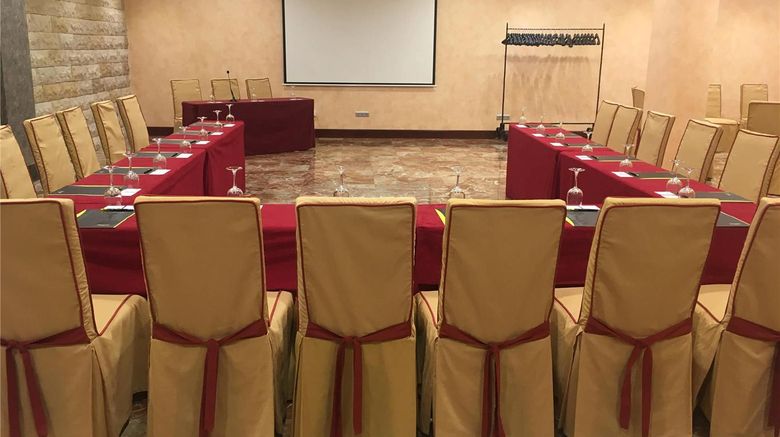<b>Sercotel Alfonso VI Meeting</b>. Images powered by <a href="https://iceportal.shijigroup.com/" title="IcePortal" target="_blank">IcePortal</a>.