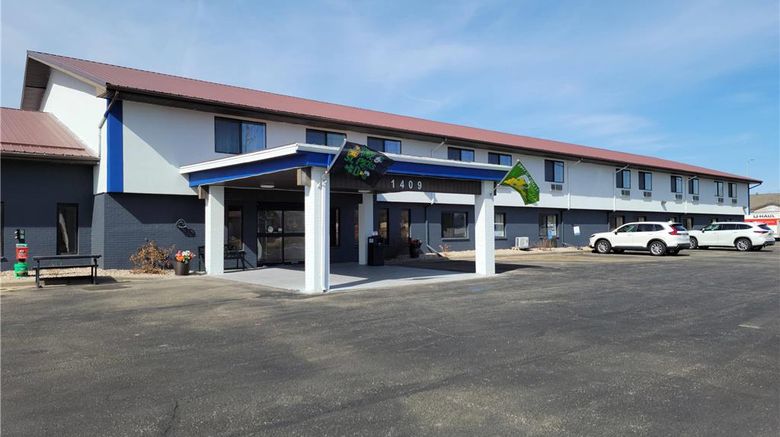 <b>Quality Inn Exterior</b>. Images powered by <a href="https://iceportal.shijigroup.com/" title="IcePortal" target="_blank">IcePortal</a>.