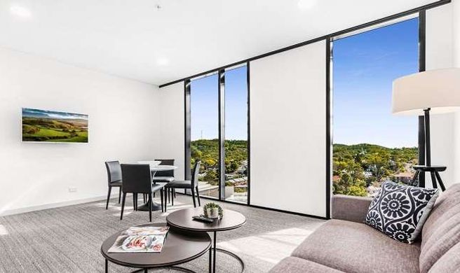 Essence Suites Taringa Room