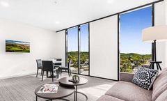Essence Suites Taringa