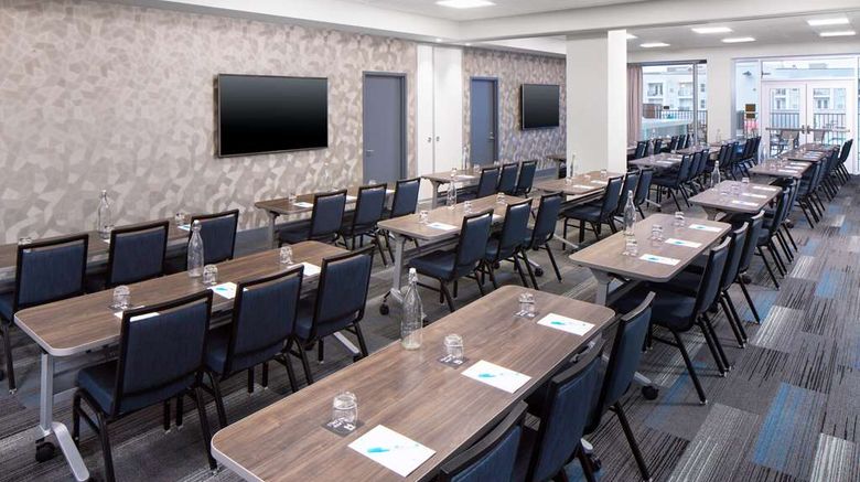 <b>Hyatt House Nashville at Vanderbilt Meeting</b>. Images powered by <a href="https://iceportal.shijigroup.com/" title="IcePortal" target="_blank">IcePortal</a>.