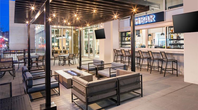 Hyatt House Nashville at Vanderbilt Restaurant