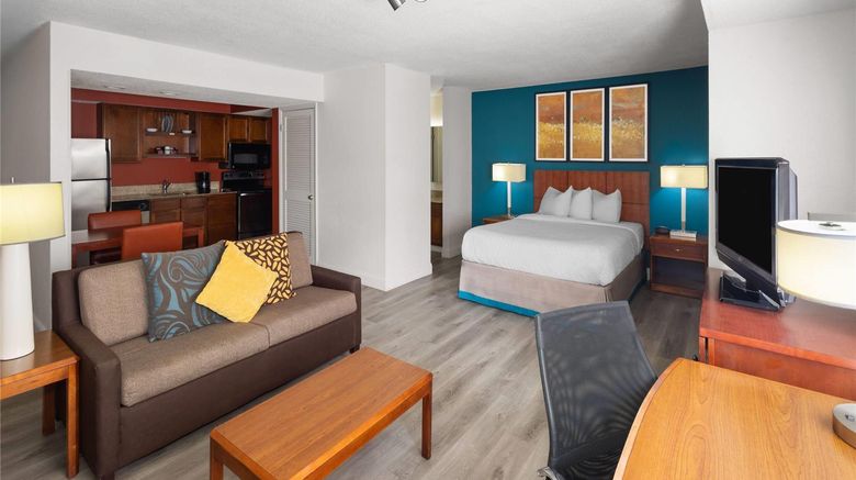 <b>Tysons Corner Suites, A Baymont by Wyndham Suite</b>. Images powered by <a href="https://iceportal.shijigroup.com/" title="IcePortal" target="_blank">IcePortal</a>.