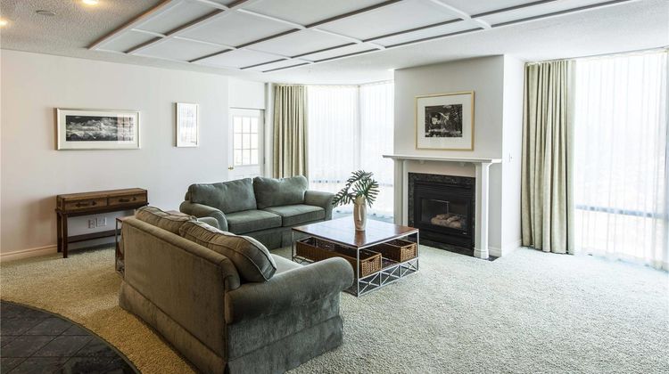 Georgian Bay Hotel & Conference Centre Room