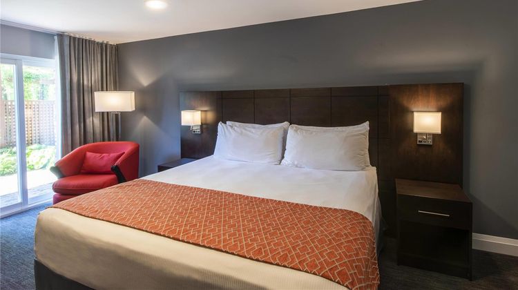 Georgian Bay Hotel & Conference Centre Room